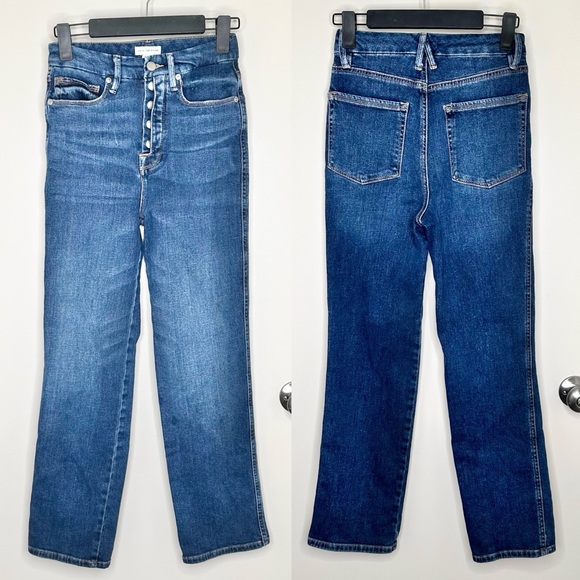Good American Good Curve Straight Leg Jeans in Indigo593 - Picture 3 of 9